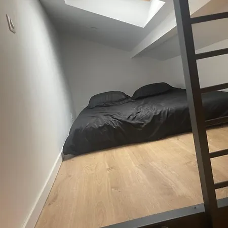 Le Studio Mezzanine Нанси